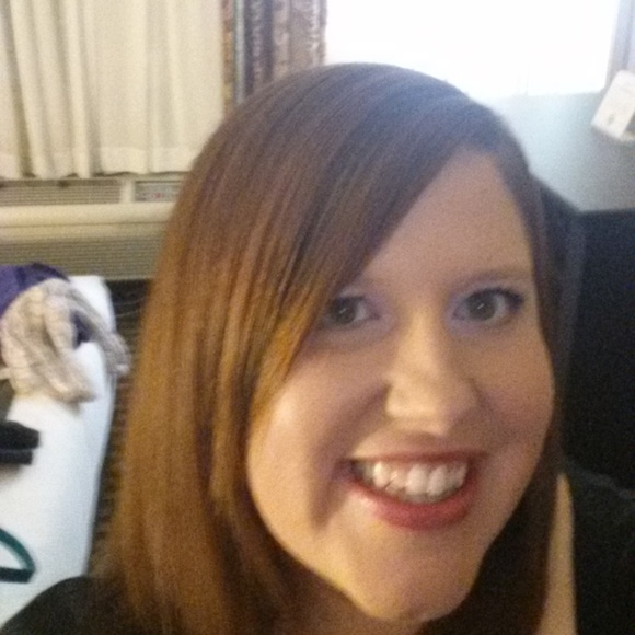 Meet your Posher, Amy - Picture 1 of 1